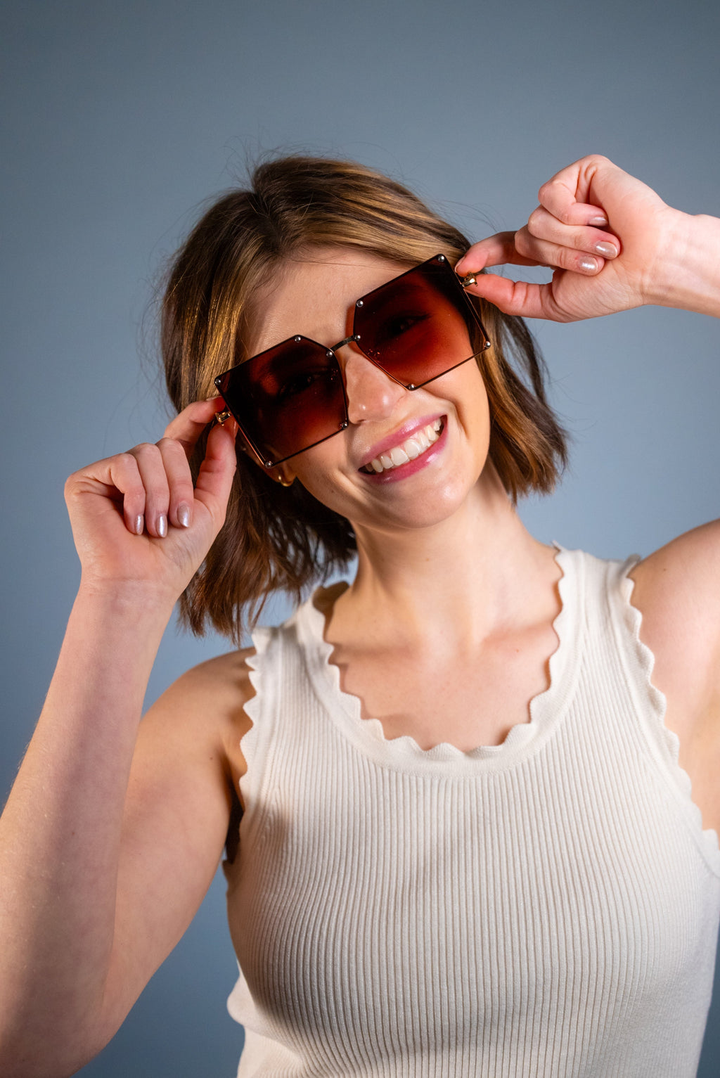 LADYBOSS SUNGLASSES - ELEVATIONS (Amber)