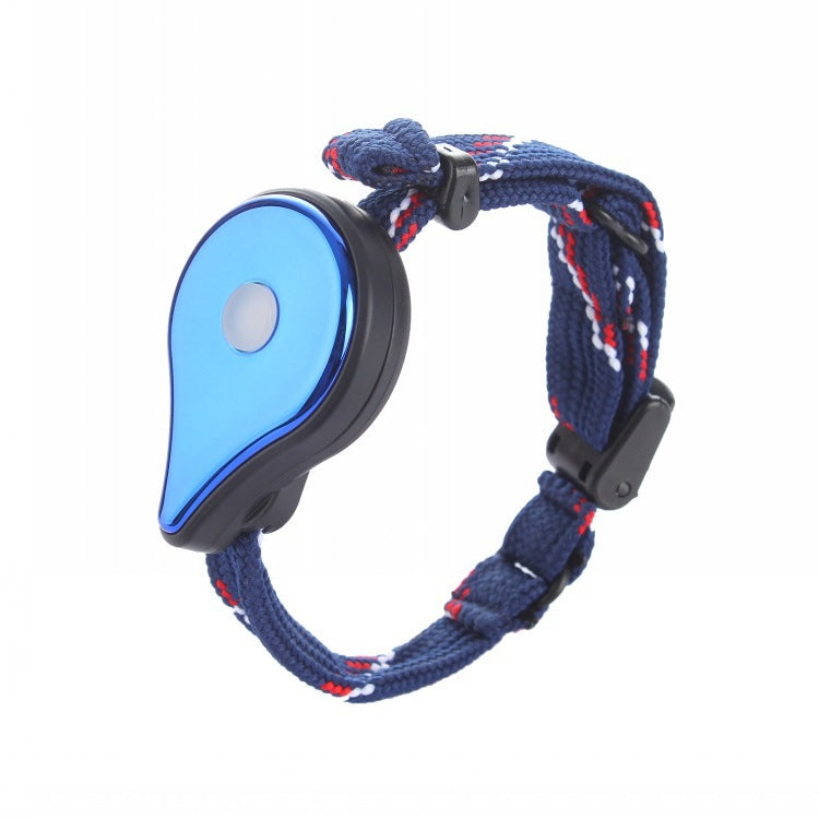 Pokémon Pokemon Pokemon Go Plus smart bracelet battery version automatic European and American Japanese version