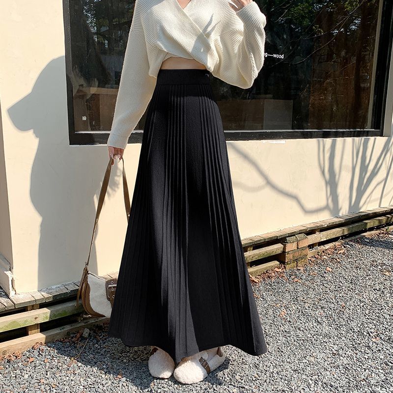French knitted skirt women's autumn and winter 2024 new fashionable stylish popular high waist drooping A- line skirt