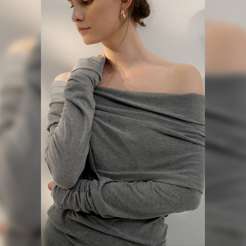French sexy top long sleeve off-shoulder T-shirt fall slim fit slimming sense of design niche shoulder-baring sweater