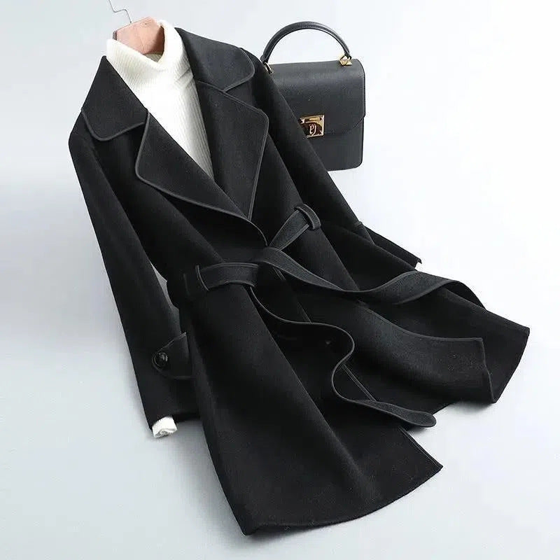 2023 autumn and winter New Fashion loose profile warm handmade lace-up high-end woolen coat mid-length coat female fashion