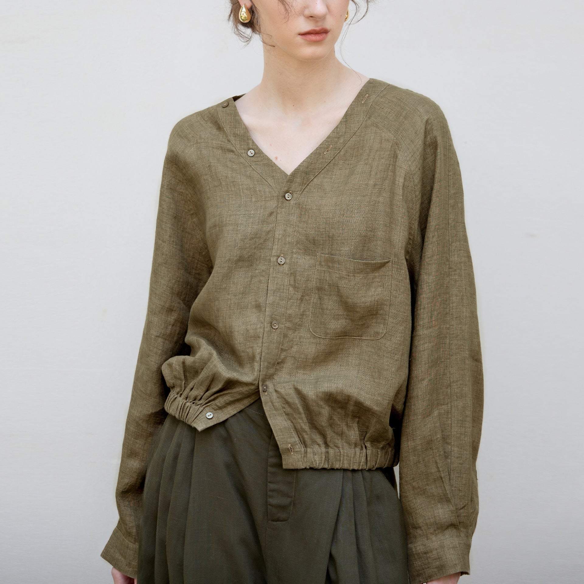 Autumn New all linen V-neck Raglan long-sleeved shirt yarn-dyed craft loose cocoon design old money style shirt