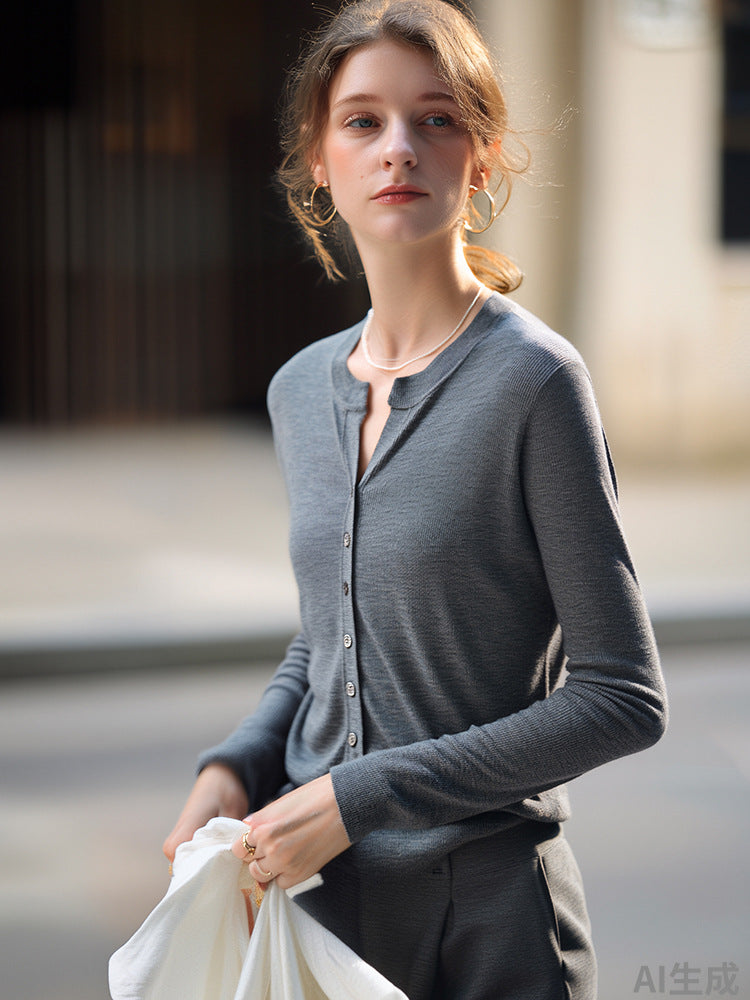 [German Yangzi yarn 100 wool] 18-pin bottoming sweater 25 autumn and winter New woolen sweater high-end cardigan