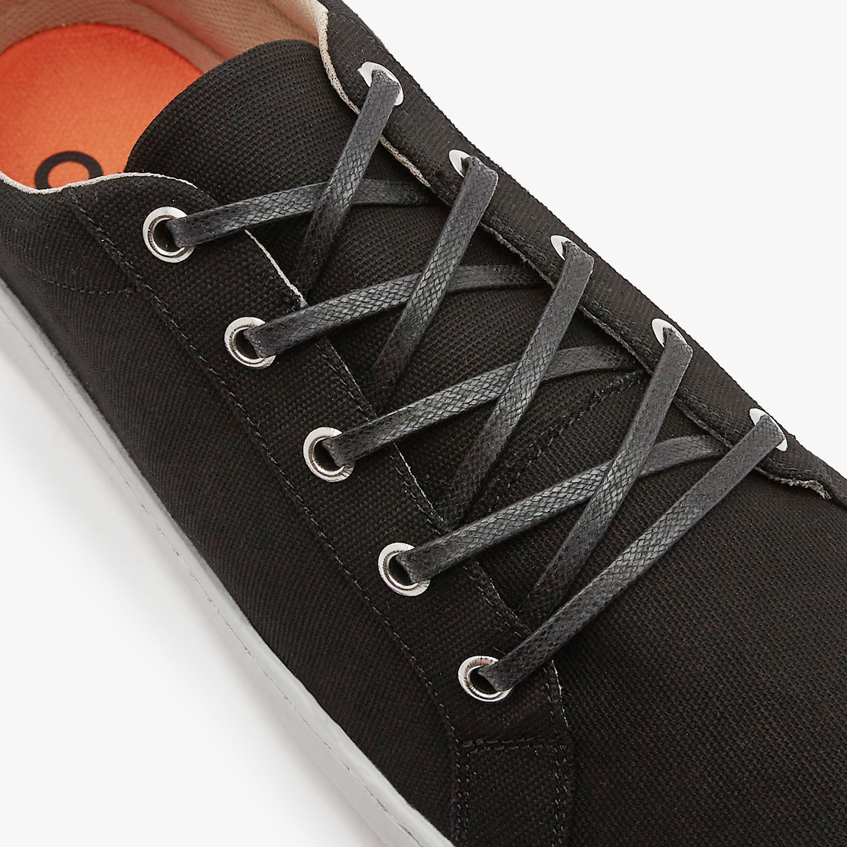 The Women's Everyday Sneaker | Gen 3 in Cotton Canvas
