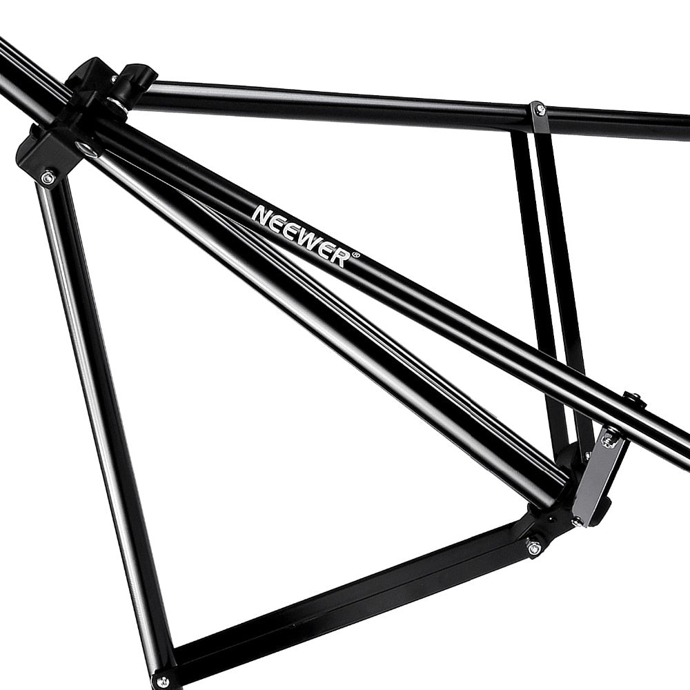 28-83 inches/72-210 centimeters Adjustable Aluminum Alloy Light Stand with Durable Carrying Case for Video Portrait Photo