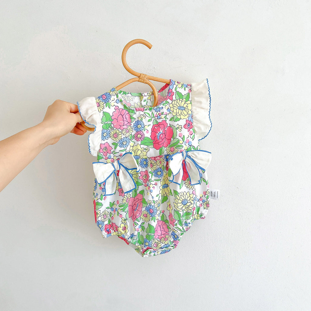 Summer Arrival Baby Girls Floral Pattern Fly Sleeves 3D Bows bodysuit