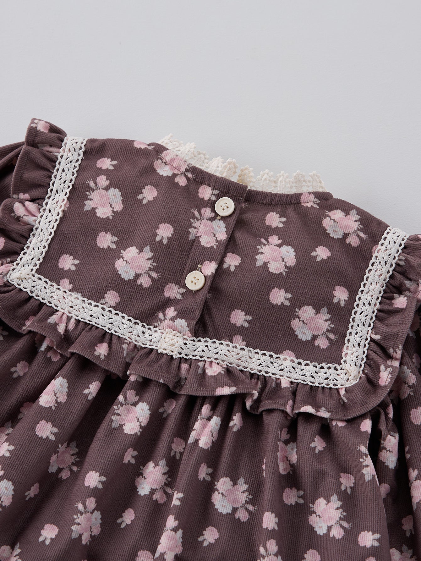 Spring and Autumn Floral Print Long-sleeved Dress with Lace Collar for Stylish Girls